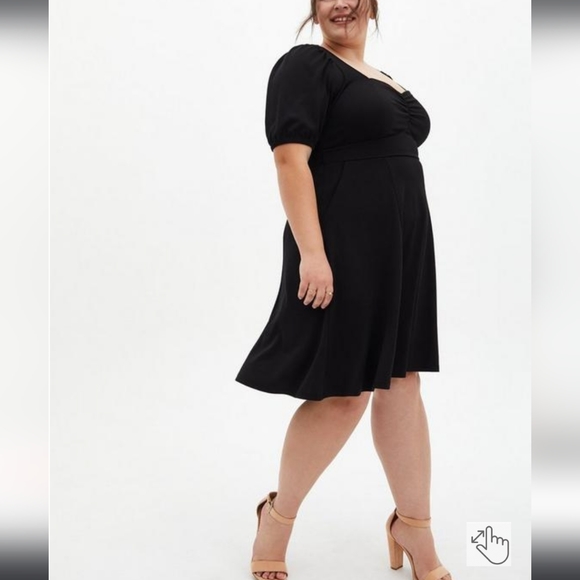 New! Plus Size 4X Torrid Black Mini Textured Knit Skater Dress - Picture 2 of 5